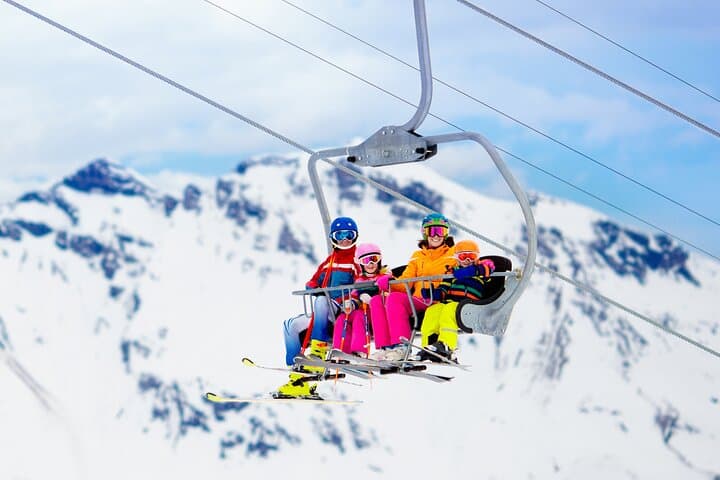 Mt Fuji Ski Resort Tour from Tokyo by Private Vehicle — photo 4