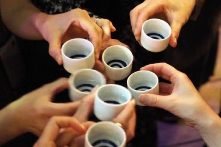 Nishiki Market, Private Sushi class & Sake Tasting in Townhouse — photo 10
