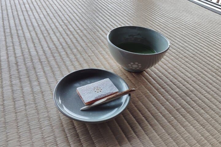 Kumamoto: Suizenji Park Guided Walking Tour with Tea — photo 2