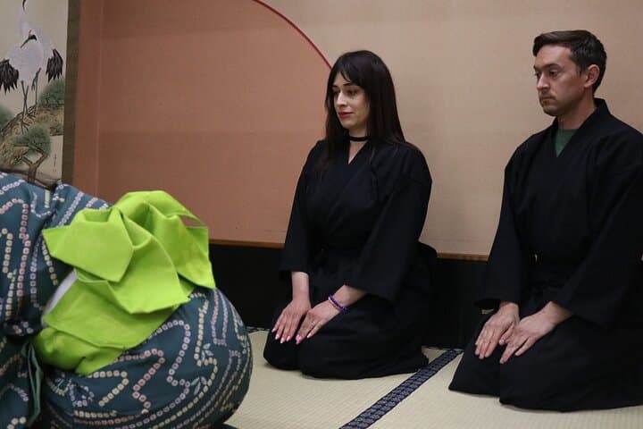 Learn Zen of Making tea Matcha,enjyoing Wagashi/Osaka Castle — photo 7