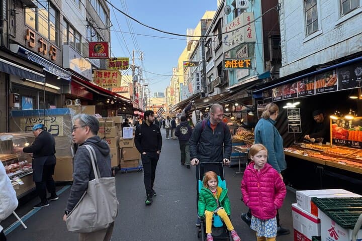 Tokyo Tsukiji Market Tour with Breakfast Tasting – Less Crowded — photo 10