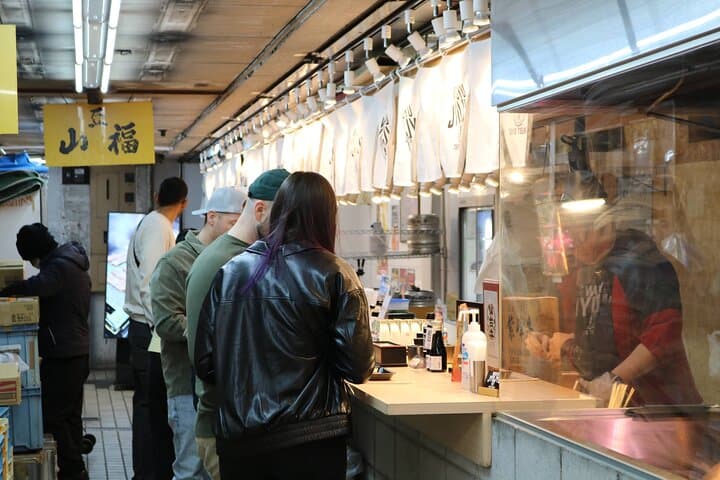 Tokyo Tsukiji Market Tour with Breakfast Tasting – Less Crowded — photo 12