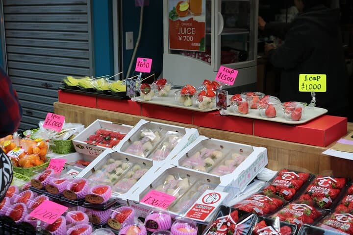 Tokyo Tsukiji Market Tour with Breakfast Tasting – Less Crowded — photo 16