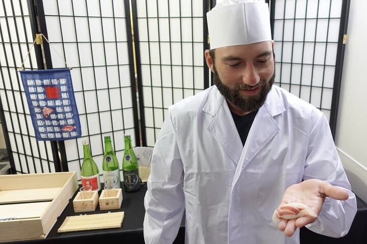 Private Session: Sushi Art (making) & Maki Sushi Class — photo 11