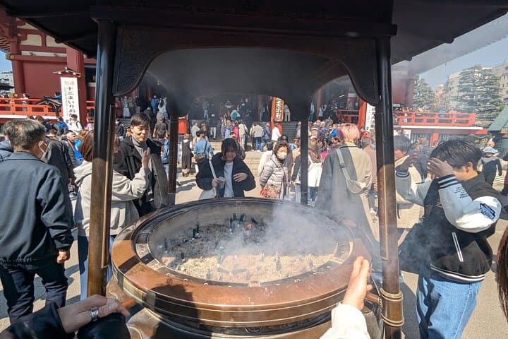 Private Walking Tour in Asakusa with Guide — photo 3
