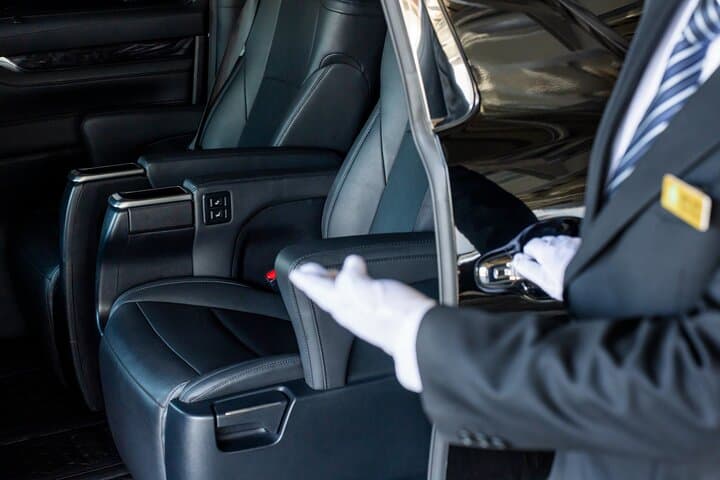 Yokohama Private Transfer: Tokyo City, Narita and Haneda Airport — photo 4