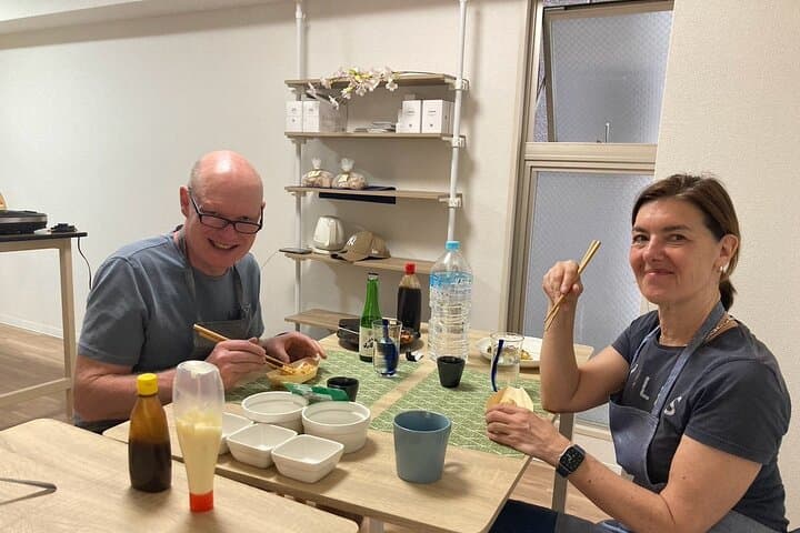 Osaka Okonomiyaki Cooking Class "Learn here and make it at home" — photo 13