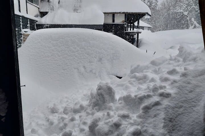 A Secret Wild Outdoor Bath Rotenburo experience from NAGANO — photo 9