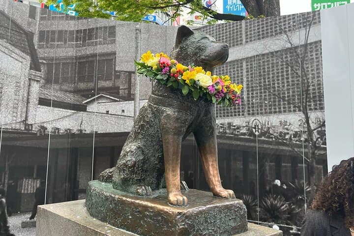 3-Hr Tokyo Bike Tour: Shibuya Highlights, Backstreets/Hidden Gems — photo 3