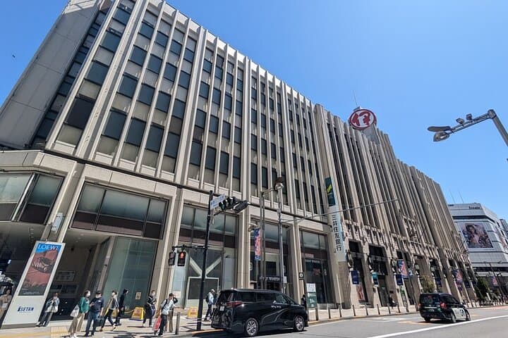Hotspots Around Shinjuku Tour — photo 8