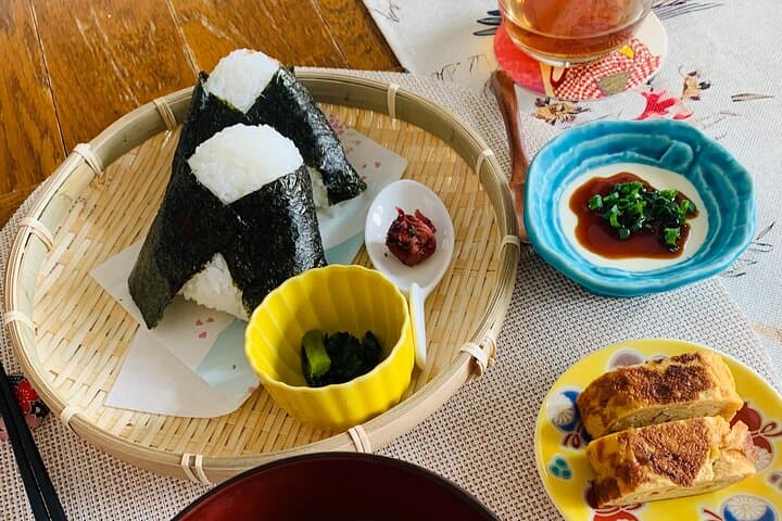 Nagasaki Onigiri & Tonjiru Leaning Experience — photo 6