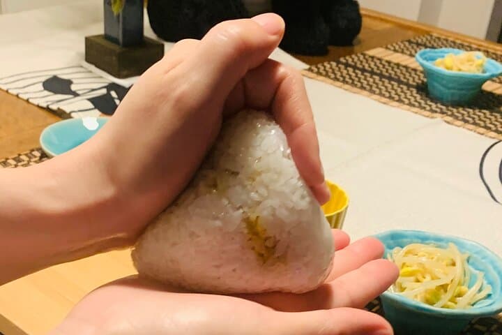 Nagasaki Onigiri & Tonjiru Leaning Experience — photo 14