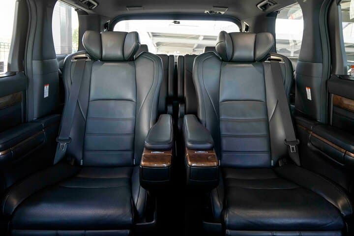 Narita Airport(NRT) Private Transfer To/From Tokyo 1-way or Round — photo 2