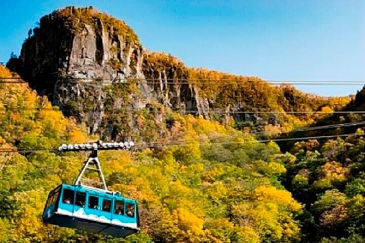 Daisetsuzan National Park and Kurodake Ropeway Autumn Tour — photo 10