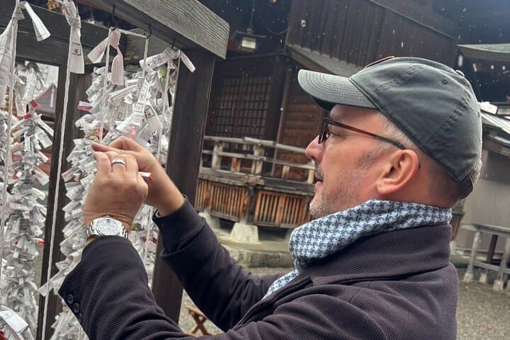 Authentic Sapporo: Nijo Market Seafood Lunch & Local History Tour — photo 8