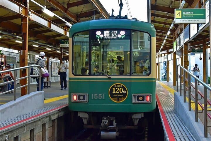 From Tokyo: Kamakura, Enoshima and Yokohama night view tour — photo 15