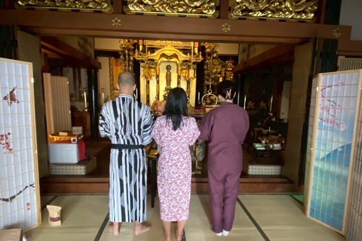 Osaka:Bamboo Healing Massage at the Temple — photo 6