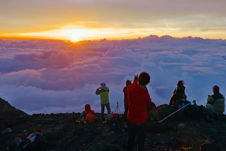Mt.Fuji Climbing Tour with English Guide 2-days — photo 2