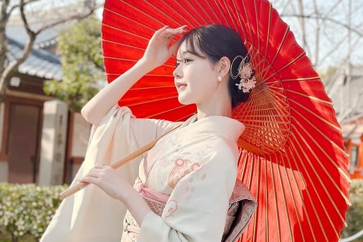 Kyoto Gion: Family-Friendly Kimono & Yukata Experience at WARGO — photo 2