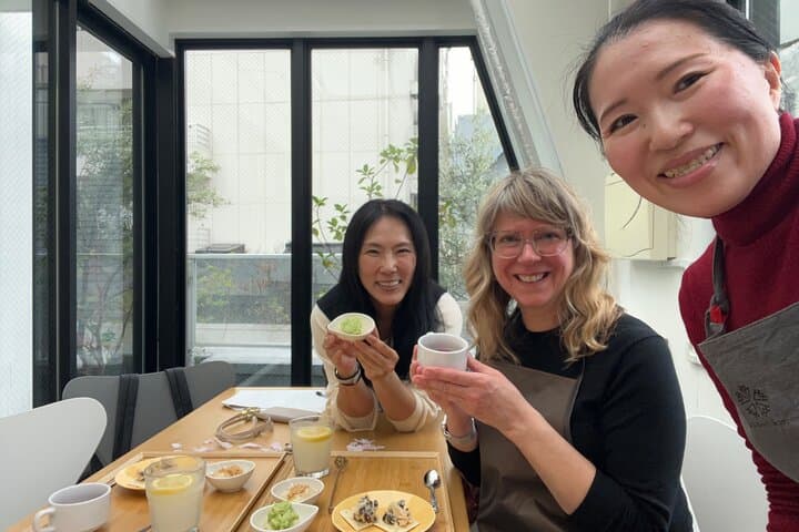 Tokyo Beauty Dessert Class: Amazake Sweets & Sakekasu Hand Mask — photo 2
