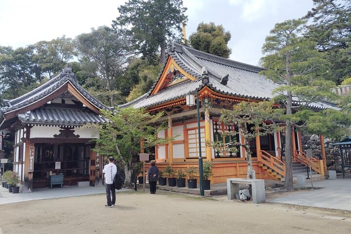 Near Osaka: Chant & Pray at Historic Nakayama-dera Temple — photo 15