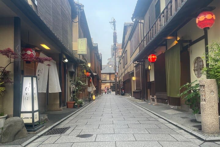 Kyoto Gion Luxury Sushi Full-Course Dinner Experience — photo 7