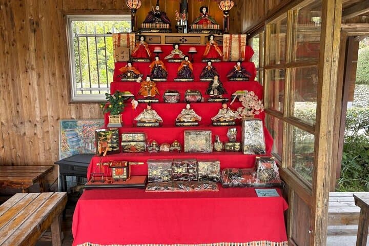 Chiran Samurai gardens & Peace Museum private tour by car — photo 7