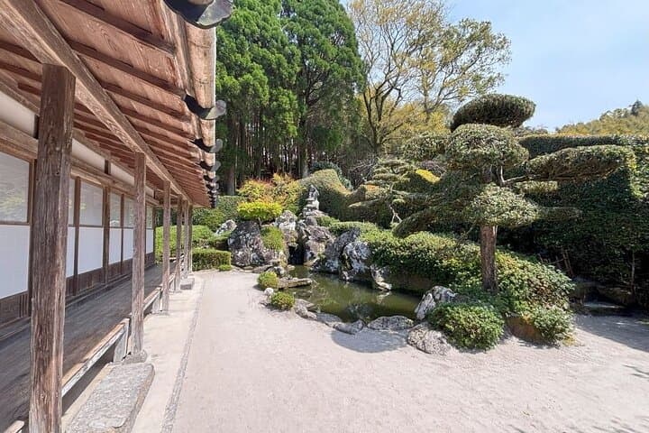Chiran Samurai gardens & Peace Museum private tour by car — photo 5
