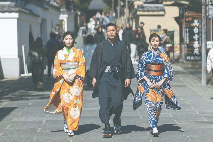 Explore Kyoto by private cab, kimono and rickshaw plan — photo 6