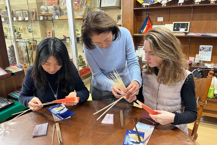 Nagoya Castle, Sword museum and a Hands-On Fan Making — photo 10