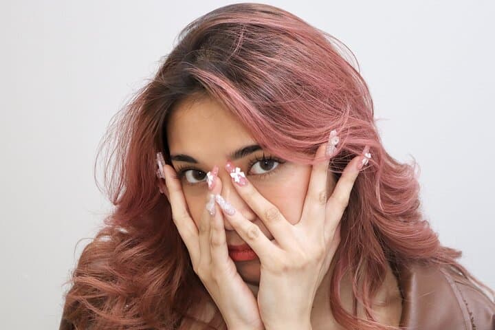 Luxury Lash & Nail Experience in Japan – English/Spanish Support — photo 3