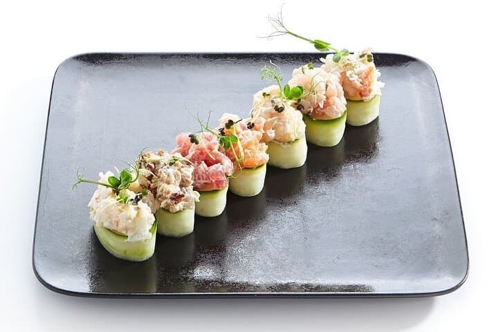 Cherry Blossom &Sushi Making Experience in Shinjuku — photo 18