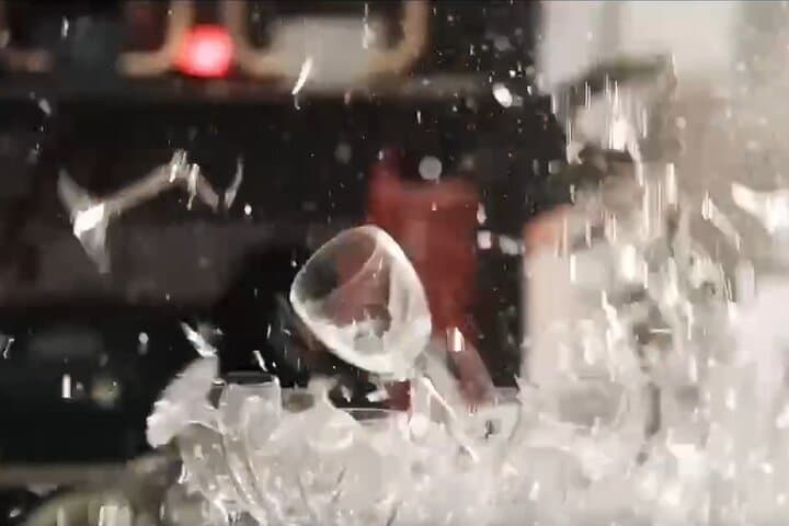 Osaka's Ultimate Destruction Experience - CRASH BOX Shinsaibashi — photo 16