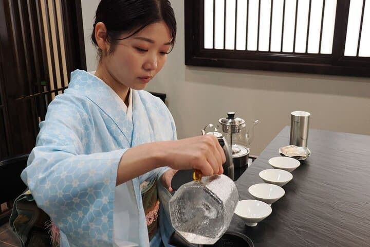 Tokyo Traditional Tea Ceremony with a Japanese Tea Master — photo 8