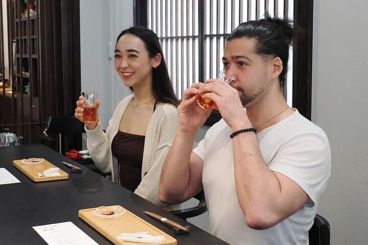 Tokyo Traditional Tea Ceremony with a Japanese Tea Master — photo 9