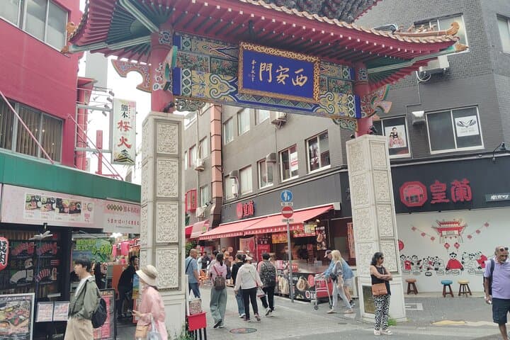 Kobe: 1.5-Hour Local Street Food Guided Tour - Nankinmachi — photo 12