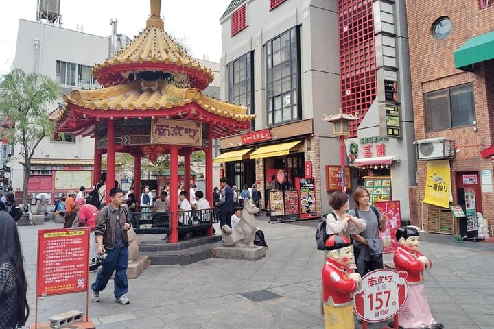 Kobe: 1.5-Hour Local Street Food Guided Tour - Nankinmachi — photo 11
