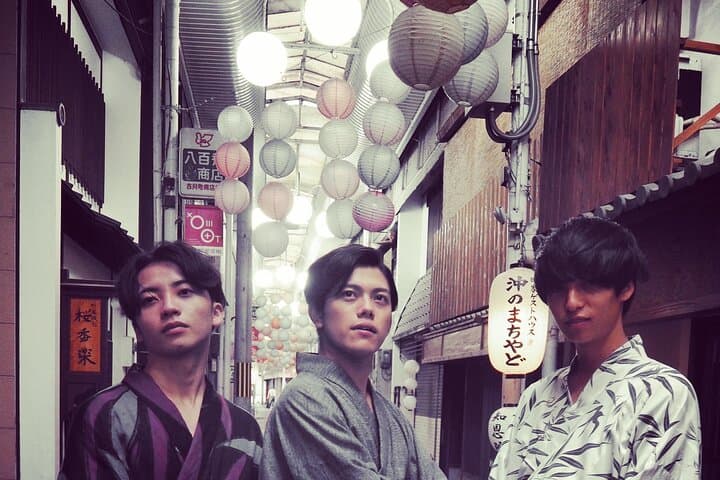 Kyoto One-day Taxi Tour by an Ivy Leaguer Guide & Photographer — photo 12