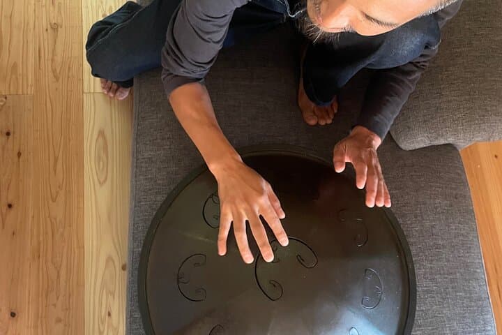 Beppu Music Lesson:Ukulele Guitar Handpan Workshop in Ocean View — photo 13