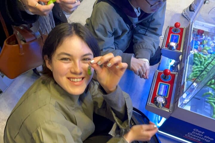Solo Travelers Unite in Tokyo — photo 9