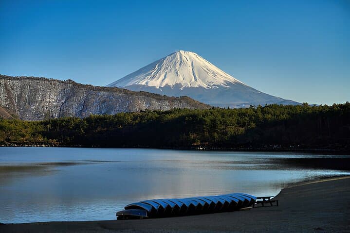 Fuji Five Lakes Guided Day Trip — photo 18
