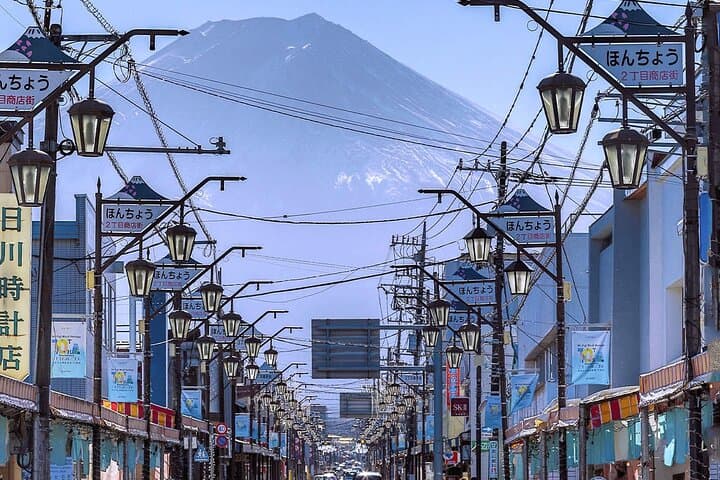 Mount Fuji Tour, Ladder Town, Oshino Hakkai and Lawson store — photo 6