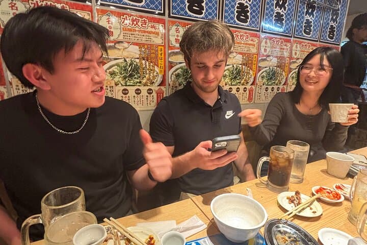 Solo Travelers Unite in Tokyo — photo 11
