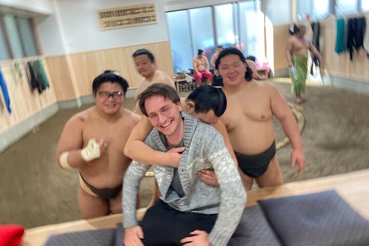 Tokyo Sumo Morning Practice: Viewing & Exclusive Interaction — photo 7
