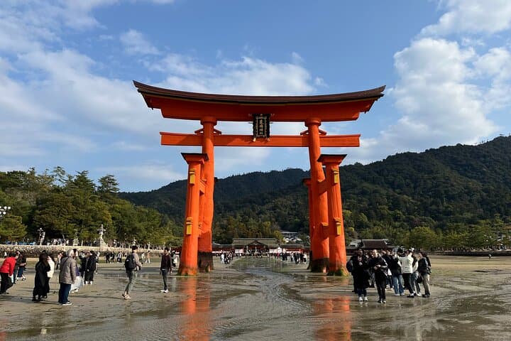 Private Guided Tour to Miyajima from Osaka or Kyoto — photo 1