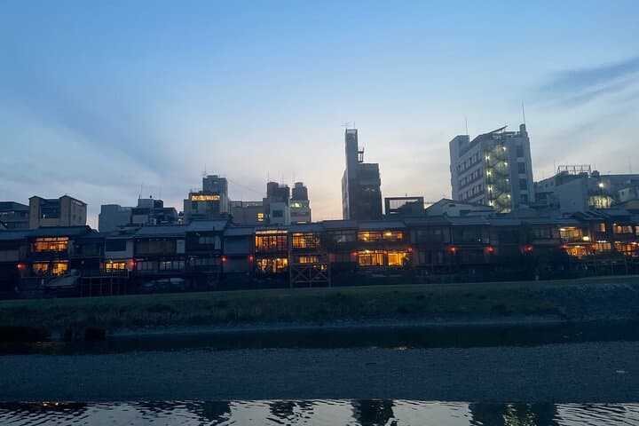 Kyoto Night Food & Izakaya Hopping Tour in Pontocho — photo 10