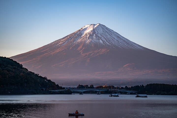 Private Day Tour to Mt Fuji - Onsen Bliss & Nature - From Tokyo — photo 9