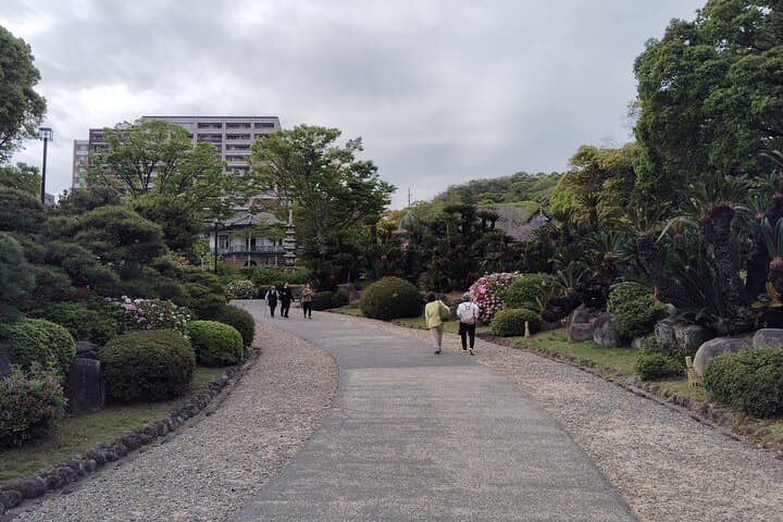 Kobe: Sorakuen Garden Guided Walking Tour 1h — photo 7