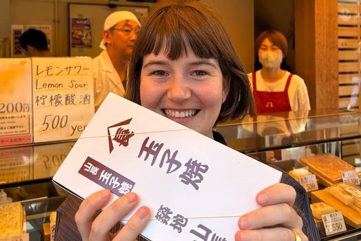 Tokyo Tsukiji Fish Market Tour & Sushi Cooking Class — photo 2