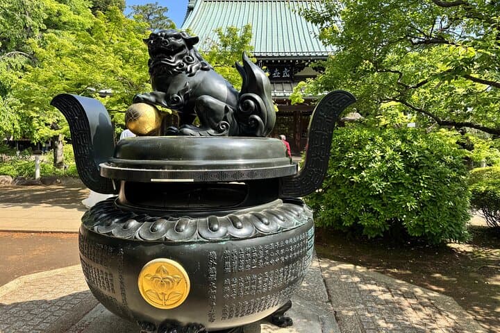 Lucky Cats Temple & Old Tokyo Yanaka 1/2-Day Walking Private Tour — photo 6